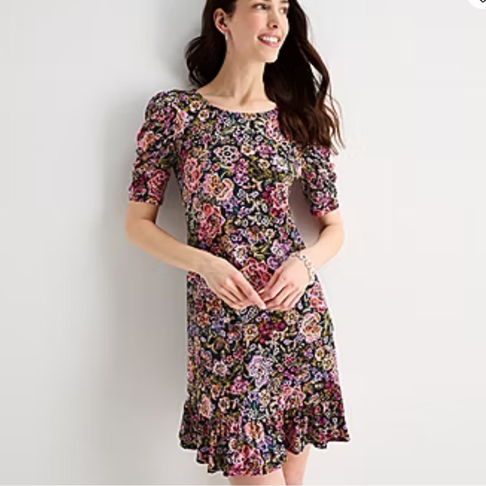 MSK Floral Short Sleeve Shift Dress in Black with Pink Accents Sz Small